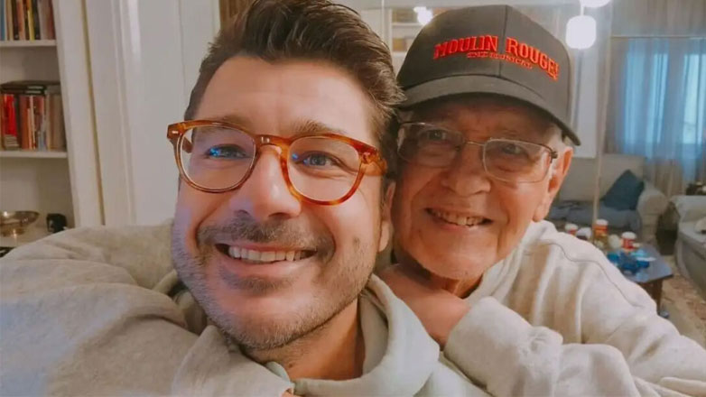 Συγκινεί ο Λάμπρος Κωνσταντάρας: «9 ημέρες και ακόμα σε περιμένουμε σπίτι…»