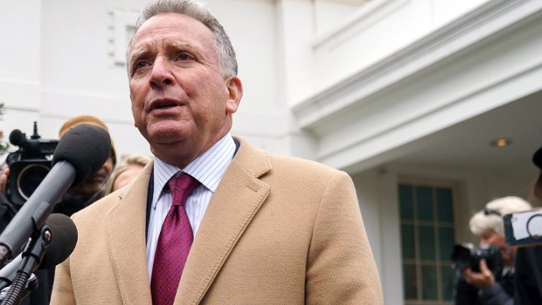 Στο Παρίσι ο Γουίτκοφ ενόψει της συνάντησης της «Συμμαχίας των Προθύμων» για την Ουκρανία