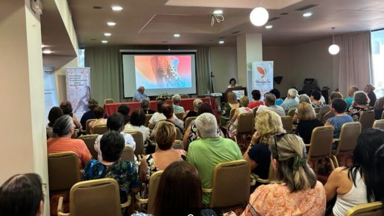 Οι γυναίκες έχουν 2,5 φορές μεγαλύτερη πιθανότητα φλεβικής νόσου από τους άνδρες Οι γυναίκες έχουν 2,5 φορές μεγαλύτερη πιθανότητα φλεβικής νόσου από τους άνδρες