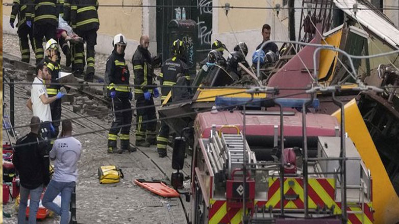 Στους δεκαέξι ο αριθμός των νεκρών από το τραγικό δυστύχημα του τελεφερίκ Στους δεκαέξι ο αριθμός των νεκρών από το τραγικό δυστύχημα του τελεφερίκ