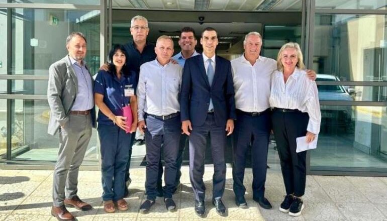 M. Θεμιστοκλέους: Ενισχύουμε τα νοσοκομεία της περιφέρειας για ισότιμη και ποιοτική φροντίδα υγείας