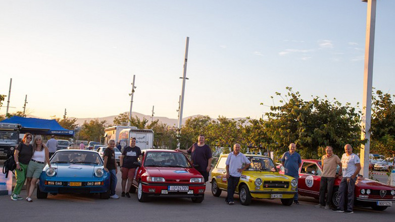 PEMA Ιστορικό Ράλλυ Ακρόπολις Regularity: Το μεσημέρι ξεκινούν οι «πυροβολισμοί» κάτω από τον Ιερό βράχο της Ακρόπολης