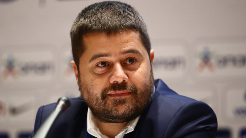 Γκαγκάτσης: «Με ενότητα, αφοσίωση και τη δύναμη του κόσμου να γυρίσει η Εθνική εκεί που της αξίζει» Γκαγκάτσης: «Με ενότητα, αφοσίωση και τη δύναμη του κόσμου να γυρίσει η Εθνική εκεί που της αξίζει»