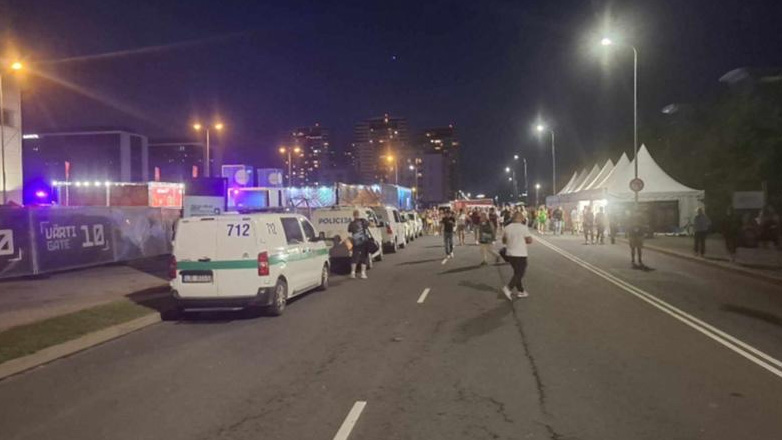 Ευρωμπάσκετ 2025: Aναστάτωση έξω από τη «Xiaomi Arena» με ύποπτο δέμα