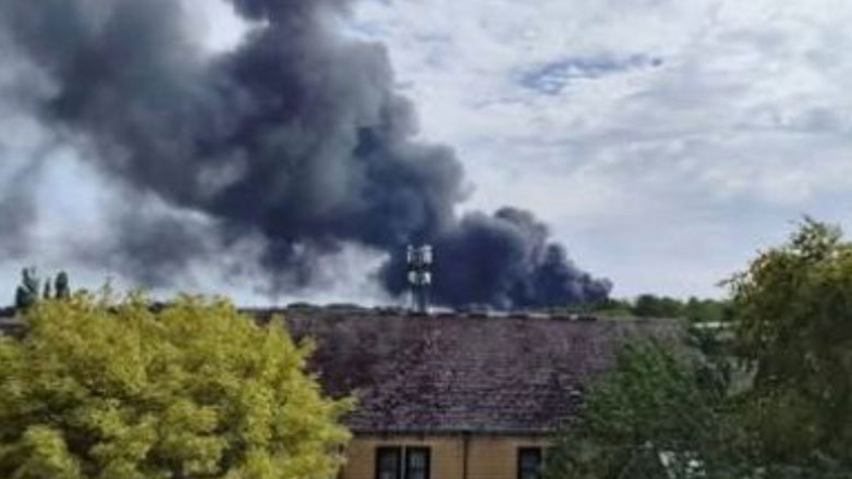 Βρετανία: Μεγάλη φωτιά στο Μπράντφορντ