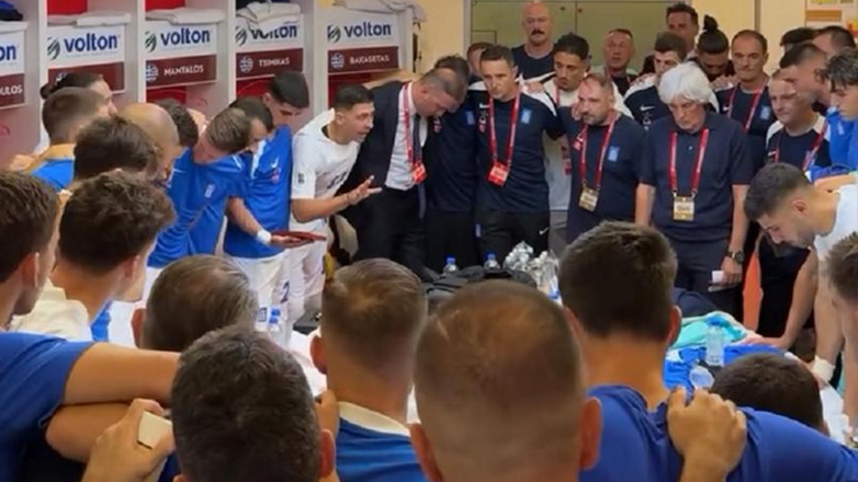 Η αρχηγική ομιλία του Μπακασέτα στα αποδυτήρια της Εθνικής πριν το ματς με τη Λευκορωσία