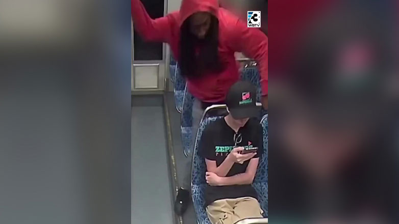 Σοκ στις ΗΠΑ: Ουκρανή πρόσφυγας δολοφονήθηκε με μαχαίρι μέσα σε συρμό του μετρό στη Βόρεια Καρολίνα