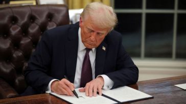 Ο Τραμπ δημιουργεί μαύρη λίστα με κράτη που έχουν Αμερικανούς κρατούμενους