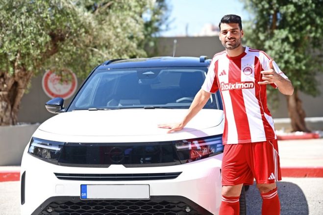 Ταρέμι: Yποψήφιος για τον τίτλο του καλύτερου Ασιάτη ποδοσφαιριστή Ταρέμι: Yποψήφιος για τον τίτλο του καλύτερου Ασιάτη ποδοσφαιριστή