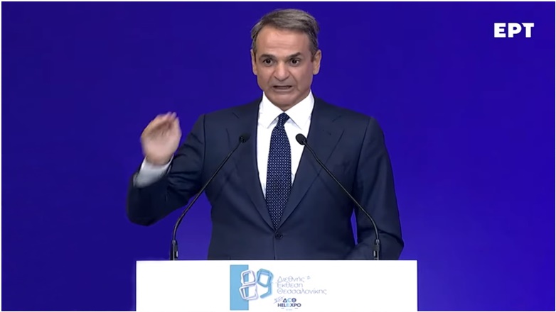 Τα 77 «Θα» τού Μητσοτάκη εξαϋλώνονται από τα 2 «Θα» των Τεμπών