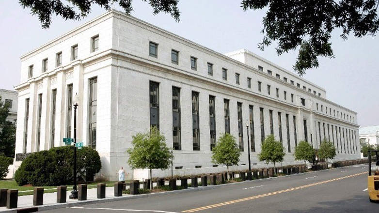 Οικονομικός σύμβουλος του Τραμπ τάσσεται υπέρ της «πλήρους ανεξαρτησίας» της Fed