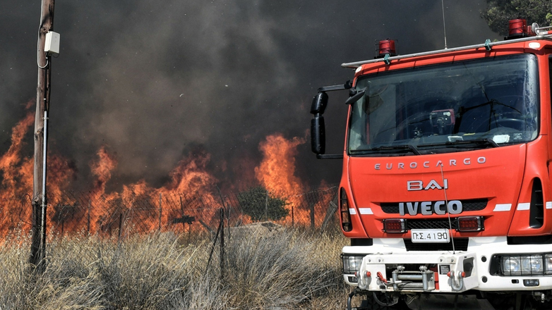 Mια ανάσα από τα σπίτια η πυρκαγιά στο Κουνούπι Αργολίδας