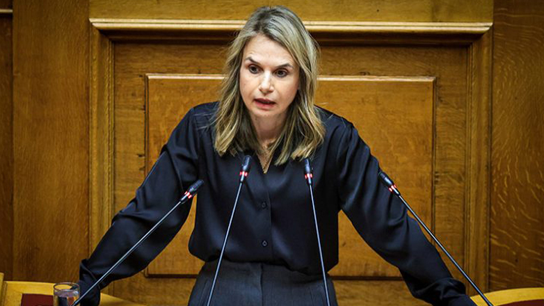 Αποστολάκη: Η κοινωνία χρησιμοποιείται ως άλλοθι, για να νομιμοποιηθεί η μεταφορά πλούτου στον κατασκευαστικό τομέα