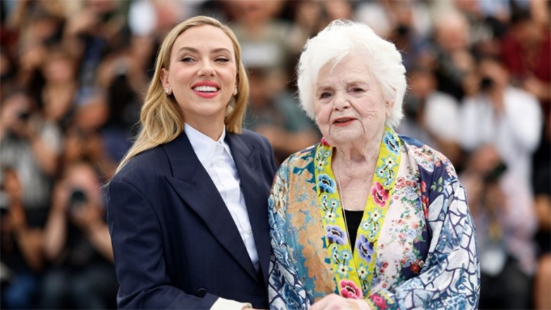 Τζουν Σκουίμπ: Επιστρέφει στο Μπρόντγουεϊ με νέο πρωταγωνιστικό ρόλο