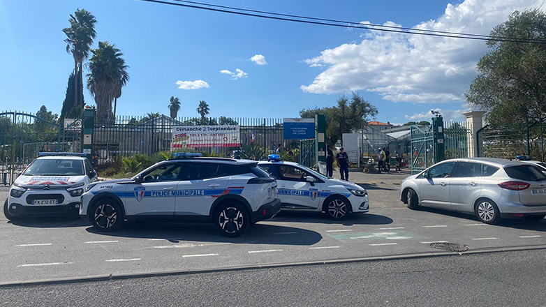 Γαλλία: Άνδρας μαχαίρωσε καθηγήτρια και μαθήτρια μέσα σε σχολή