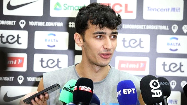 Σαμοντούροβ: «Πρέπει να δουλέψω παραπάνω και θα μπουν τα σουτ»