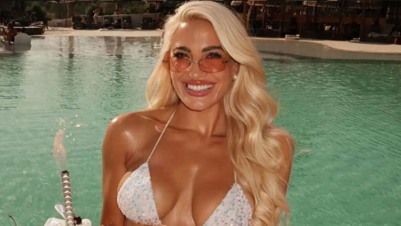 Ιωάννα Τούνη: Για καφέ στο μαγαζί του φημολογούμενου συντρόφου της