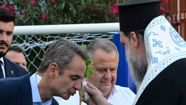 Ο Κυριάκος Μητσοτάκης στο 8ο δημοτικό σχολείο της Νέας Φιλαδέλφειας