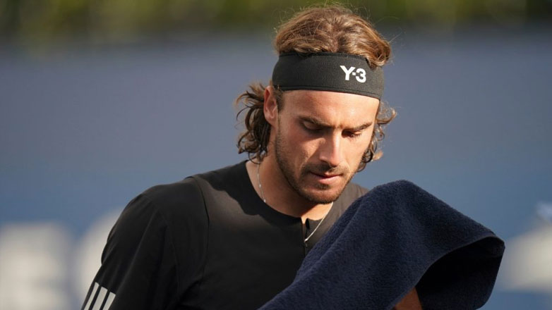 Davis Cup: Αμφίβολη η συμμετοχή του Τσιτσιπά