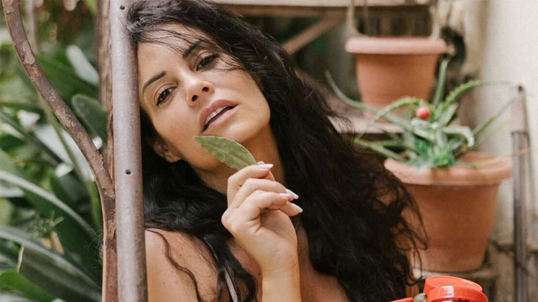 Μαρία Κορινθίου για τη νέα σχέση του Γιάννη Αϊβάζη: «Σε ό,τι αφορά το προσωπικό κομμάτι του καθενός…»