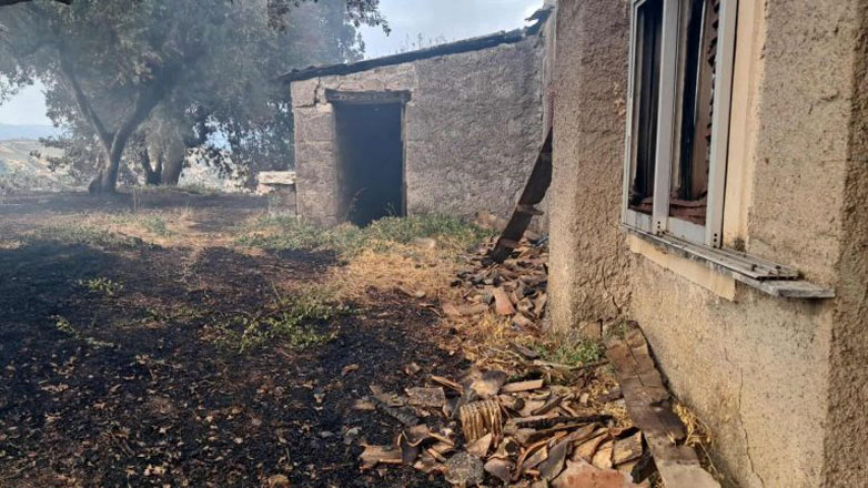 Βελτιωμένη η εικόνα της φωτιάς στο Άλσος Αχαΐας