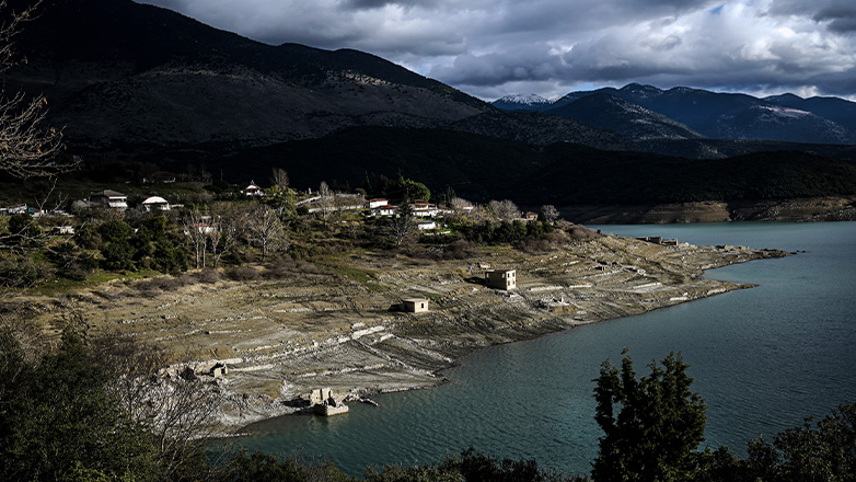 Εφιάλτης: Στα χαμηλότερα επίπεδα από ποτέ η λίμνη του Μόρνου