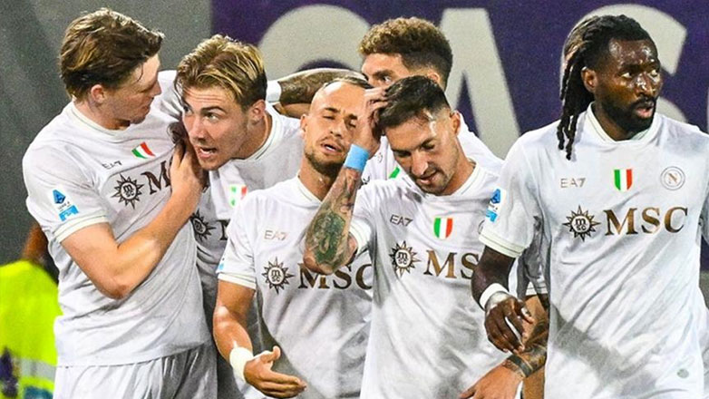 Ιταλία: «Παρέλαση» της Νάπολι στο «Αρτέμιο Φράνκι», 3-1 τη Φιορεντίνα