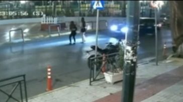 Καμίνια: Βίντεο με τη στιγμή που όχημα παρασέρνει 16χρονη