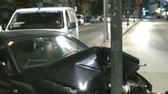 Τροχαίο στα Κάτω Πατήσια: Αυτοκίνητο έπεσε σε κολώνα
