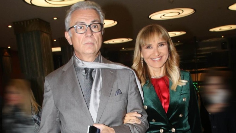 Μάρα Ζαχαρέα – Θοδωρής Ρουσόπουλος: Γιορτάζουν 33 χρόνια γάμου – Η σπάνια κοινή φωτογραφία τους