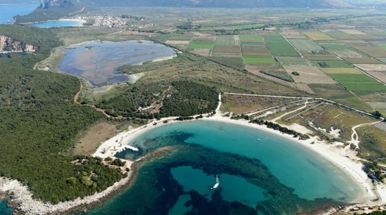 Όρμος του Οδυσσέα: Η μυθική παραλία της Ηπείρου