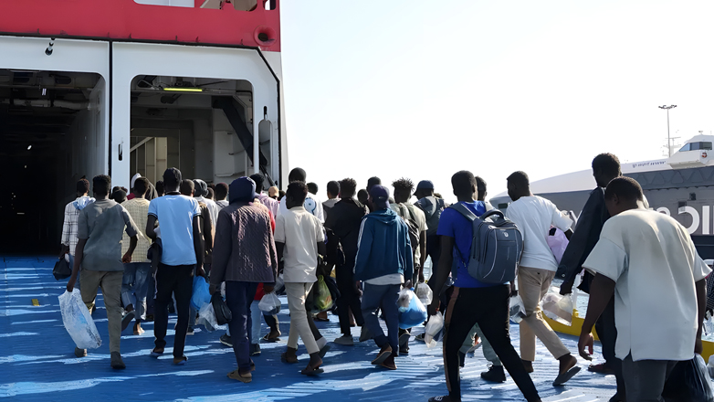 Επιχείρηση για την εκκένωση Κρήτης – Γαύδου από τους μετανάστες Επιχείρηση για την εκκένωση Κρήτης – Γαύδου από τους μετανάστες