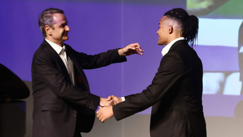 Κυρ. Μητσοτάκης για Καραλή: «Πέτυχε να μας σηκώσει μαζί του ψηλά»