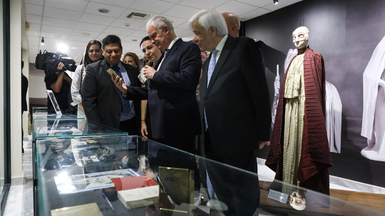 Ο Πρόεδρος της Δημοκρατίας εγκαινίασε το Μουσείο Άννας Συνοδινού στο Λουτράκι