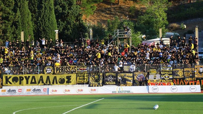 «Stop» της αστυνομίας στην οργανωμένη μετακίνηση οπαδών της ΑΕΚ στο Αιγάλεω