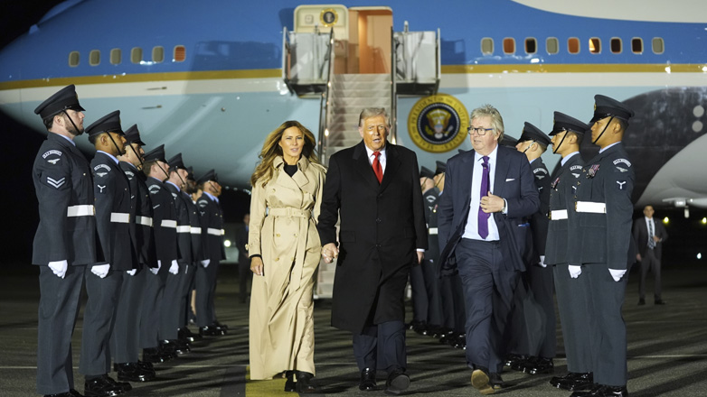 Έφτασε στο Λονδίνο ο Τραμπ