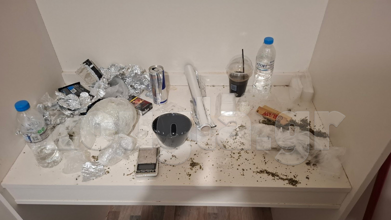 Τα ναρκωτικά, το διαμέρισμα Airbnb και η… κολόνια