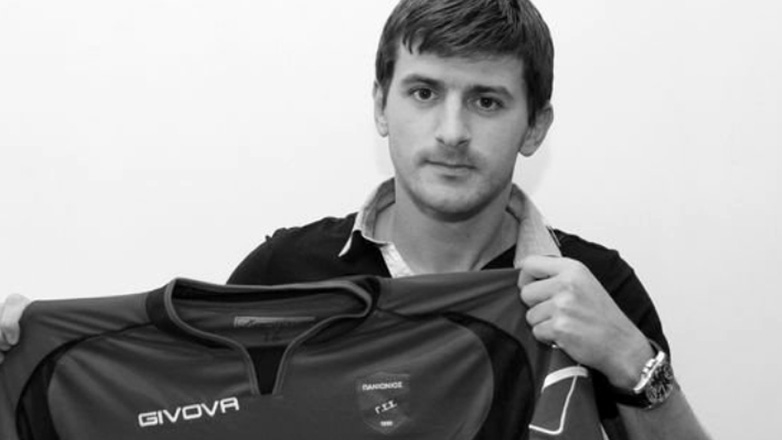 Θλίψη στον χώρο του ποδοσφαίρου: Ο πρώην παίκτης του Πανιωνίου, Ντέγιαν Μιλοβάνοβιτς άφησε την τελευταία του πνοή μέσα στο γήπεδο