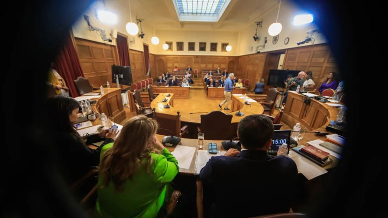 Βουλή: Αντιδράσεις εισηγητών κομμάτων για την κλήση μαρτύρων στην Εξεταστική για τον ΟΠΕΚΕΠΕ