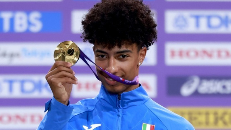 Φουρλάνι για Τεντόγλου: «Είναι γίγαντας, αλλά κανείς δεν είναι ρομπότ»