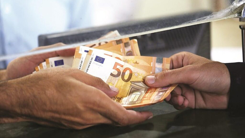 Εφοριακός ζήτησε «φακελάκι» από πολίτη για να μη του βεβαιώσει πρόστιμο