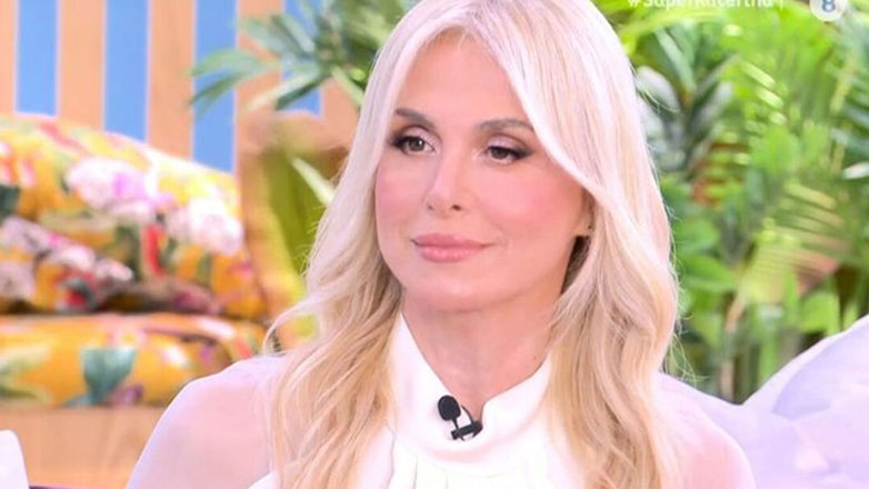 Σοκάρει η Ζωή Κρονάκη: «Οι γιατροί μου έδιναν 2% πιθανότητες να αποκτήσω παιδί»