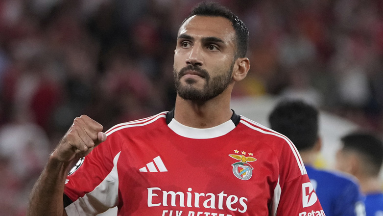 Πορτογαλία: Ο Παυλίδης… καλωσόρισε τον Μουρίνιο στη Μπενφίκα!