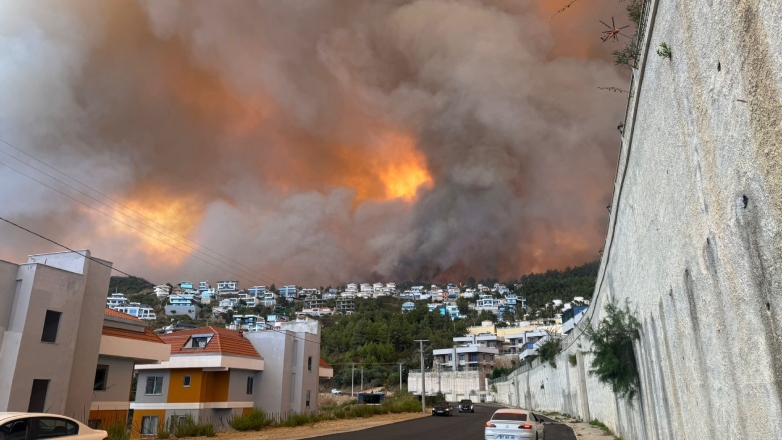 Κόλαση φωτιάς στην Αττάλεια της Τουρκίας