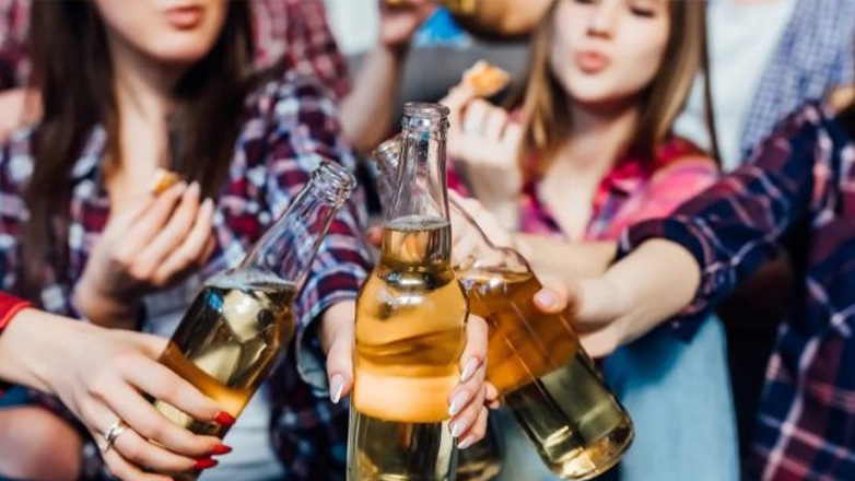 Μεθυσμένη έφηβη μεταφέρθηκε στο νοσοκομείο