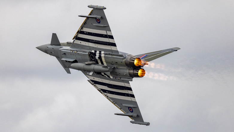 Βρετανικά μαχητικά πάνω από την Πολωνία