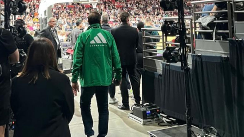 Αταμάν: «Ευχαριστώ τους οπαδούς στη Μελβούρνη για την ατμόσφαιρα ΝΒΑ»