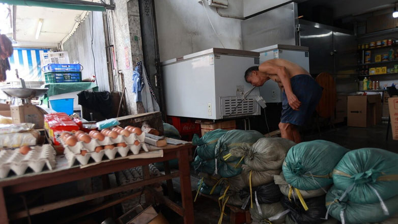 Χονγκ Κονγκ: Εν αναμονή του «υπερ-τυφώνα» Ραγκάσα