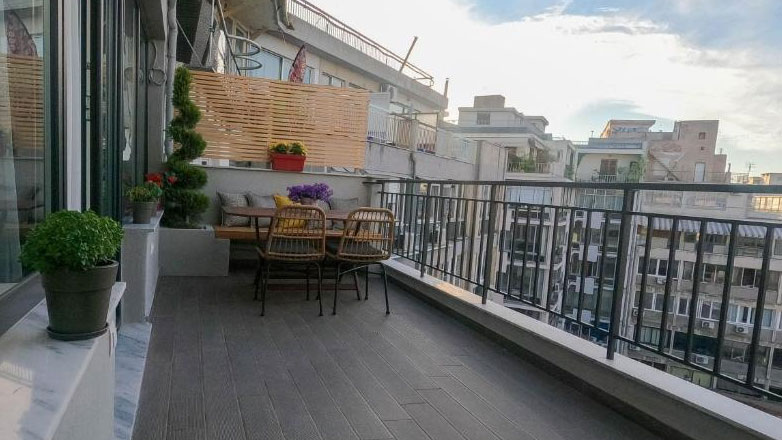 Θεσσαλονίκη: Νεκρός 38χρονος που έπεσε από το μπαλκόνι του σπιτιού του