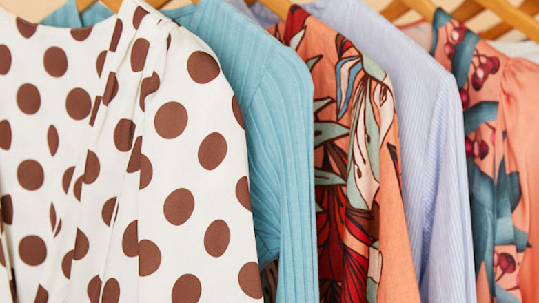 Πάτρα: Μητέρα και κόρη έκλεβαν ρούχα από κατάστημα